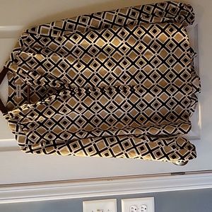 Gorgeous Tunic Top - EUC - such sweet details sown into it - size large